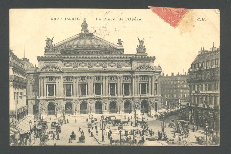 Paris – Le Place de l’Opéra